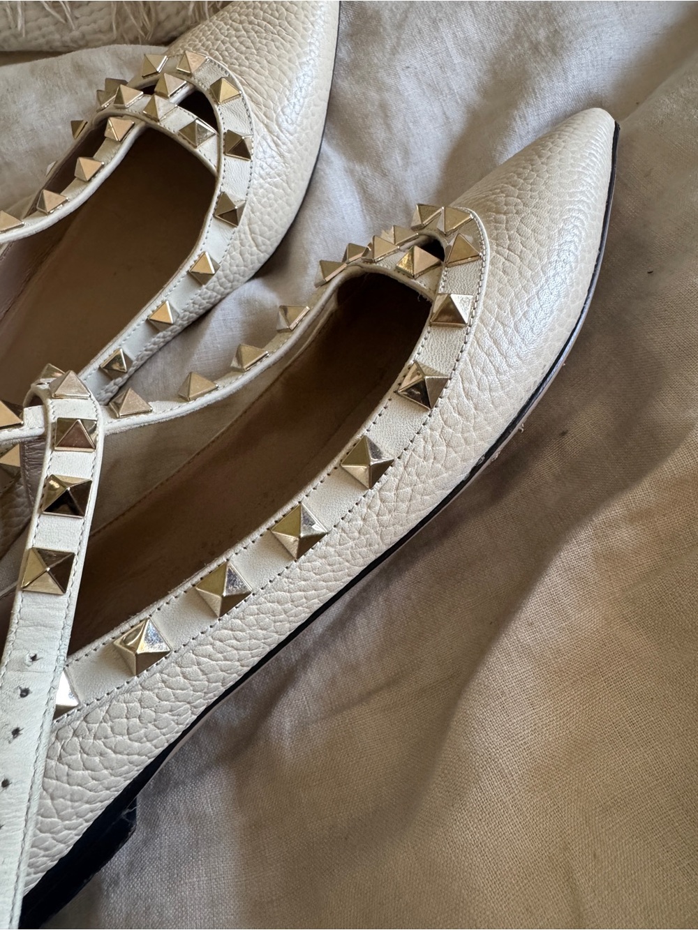 Valentino Garavani Rockstud Ankle Strap Flats – Size 39.5 EU - Picture 5 of 8